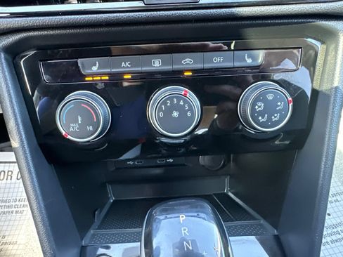 Certified 2023 Volkswagen Taos SE AWD/4WD image 63
