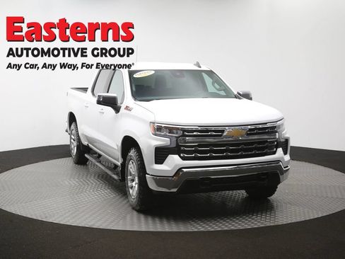 Used 2023 Chevrolet Silverado 1500 LT AWD/4WD image 48