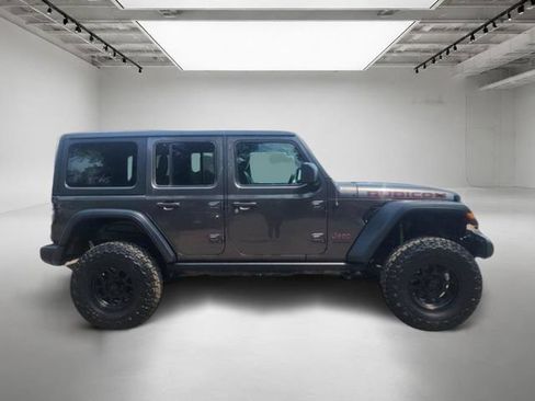 Used 2019 Jeep Wrangler Unlimited Rubicon w/ Dual Top Group AWD/4WD image 7