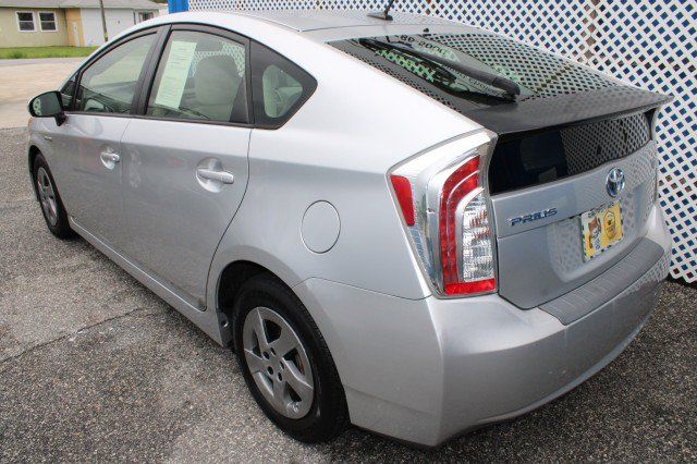 Used 2012 Toyota Prius Three FWD image 33
