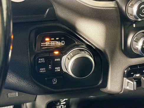 Used 2021 RAM 1500 Big Horn AWD/4WD image 17
