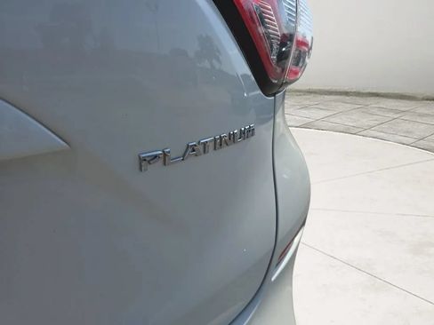 Used 2018 Nissan Murano Platinum FWD image 34