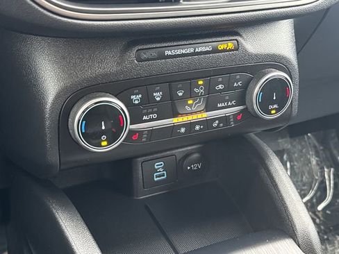 Used 2023 Ford Escape Active image 26