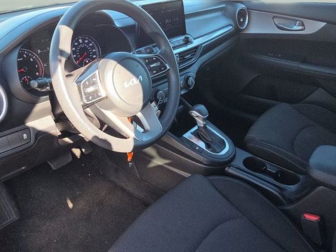 Used 2022 Kia Forte LXS image 20
