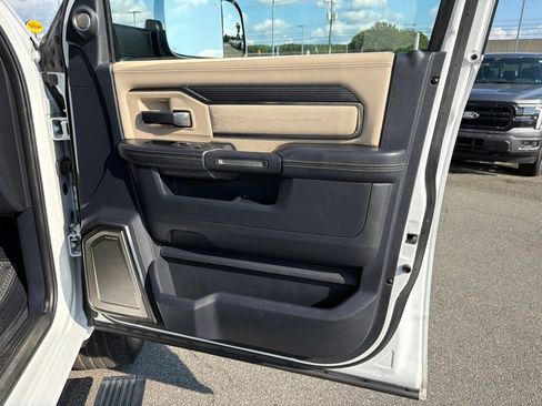 Used 2019 RAM 2500 Limited AWD/4WD image 25