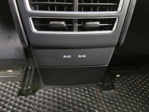 Used 2017 Tesla Model S 75D image 23