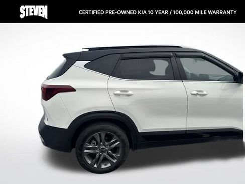 Certified 2023 Kia Seltos S w/ Navigation Package AWD/4WD image 11