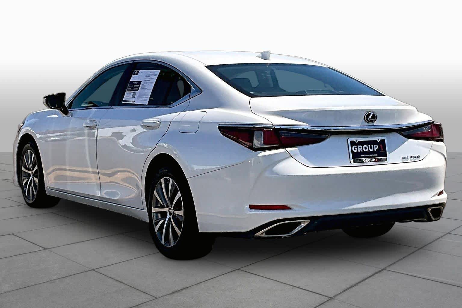 Used 2021 Lexus ES 350 w/ Accessory Package FWD image 12