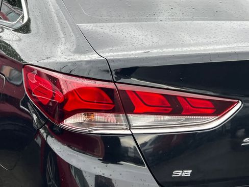 Used 2018 Hyundai Sonata SE image 15