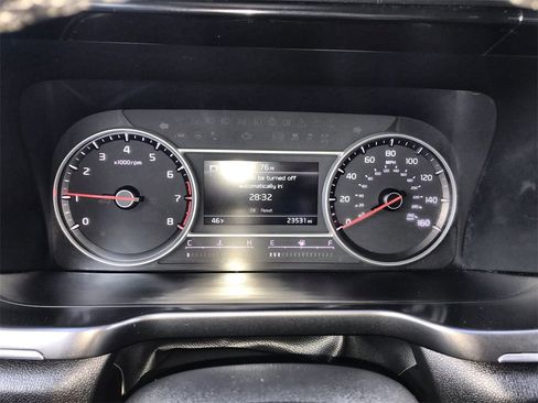 Used 2022 Kia Sorento S image 15