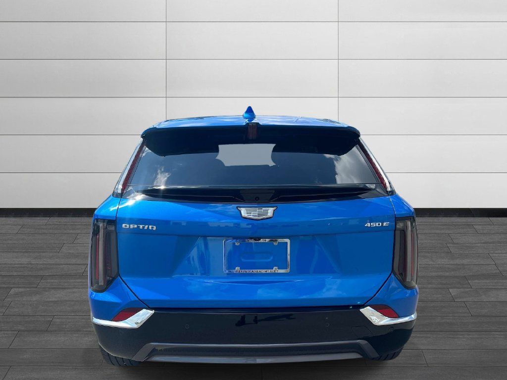 Certified 2026 Cadillac Optiq Luxury 1 RWD image 5