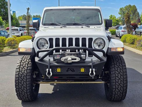 Used 2022 Jeep Wrangler Unlimited Sahara AWD/4WD image 11