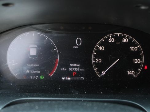 Used 2025 Honda HR-V Sport image 10