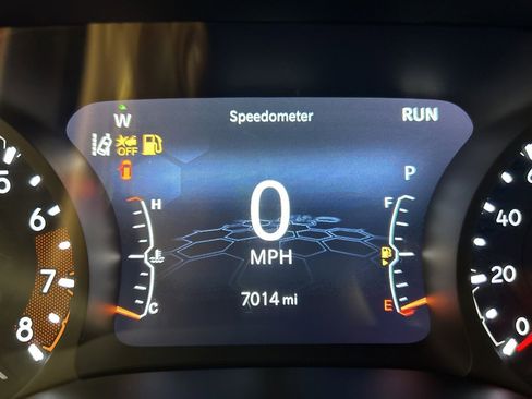 Used 2022 Jeep Compass Limited image 18