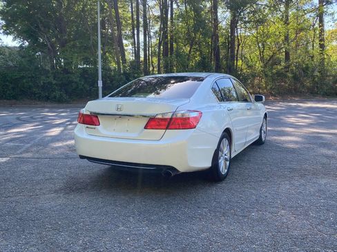 Used 2013 Honda Accord EX image 5