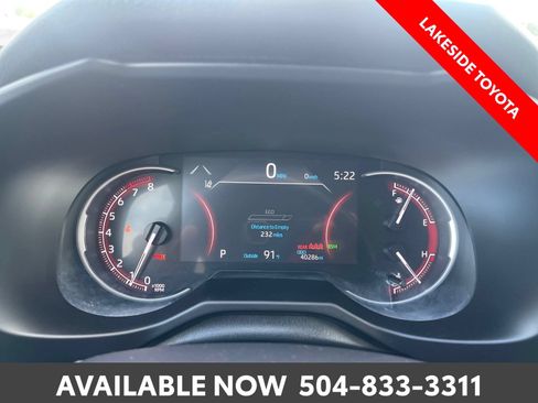 Certified 2025 Toyota RAV4 XLE FWD image 38