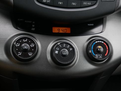 Used 2010 Toyota RAV4 4WD image 22