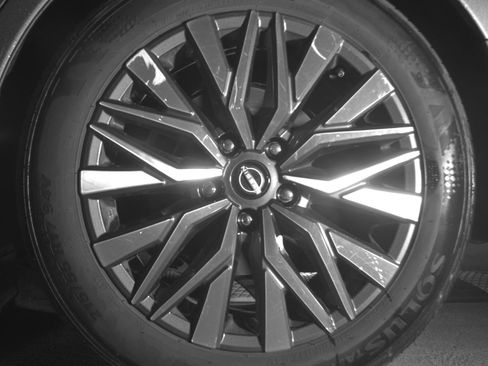 Used 2025 Nissan Altima 2.5 SV image 14