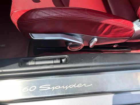 Used 2008 Porsche Boxster RS 60 Spyder RWD image 15