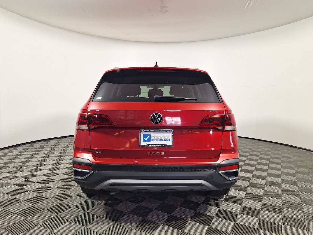 Used 2023 Volkswagen Taos SE FWD image 6