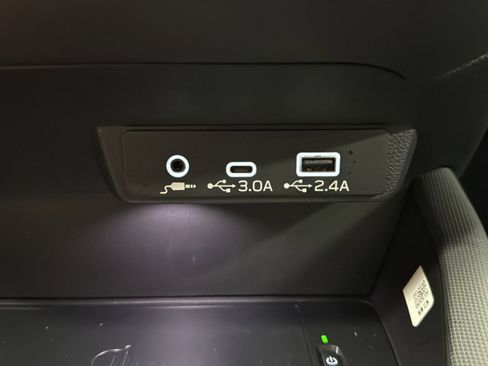 Certified 2026 Subaru Forester Premium image 27