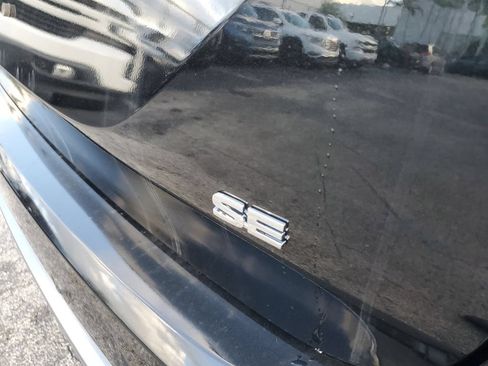 New 2026 Mitsubishi Outlander SE FWD image 8