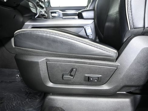 Used 2022 RAM 2500 Laramie w/ Night Edition AWD/4WD image 22