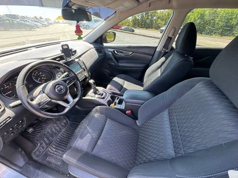 Used 2020 Nissan Rogue SV AWD/4WD image 12