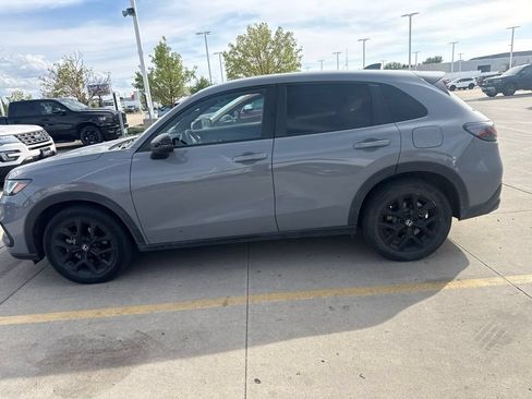 Used 2024 Honda HR-V Sport image 5