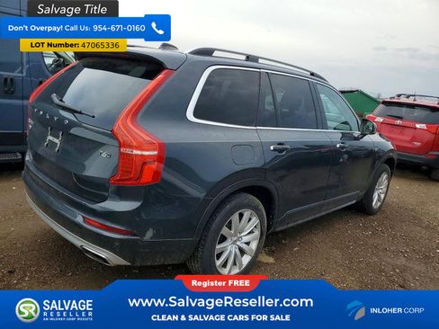 Used 2017 Volvo XC90 T6 Momentum w/ Vision Package image 4
