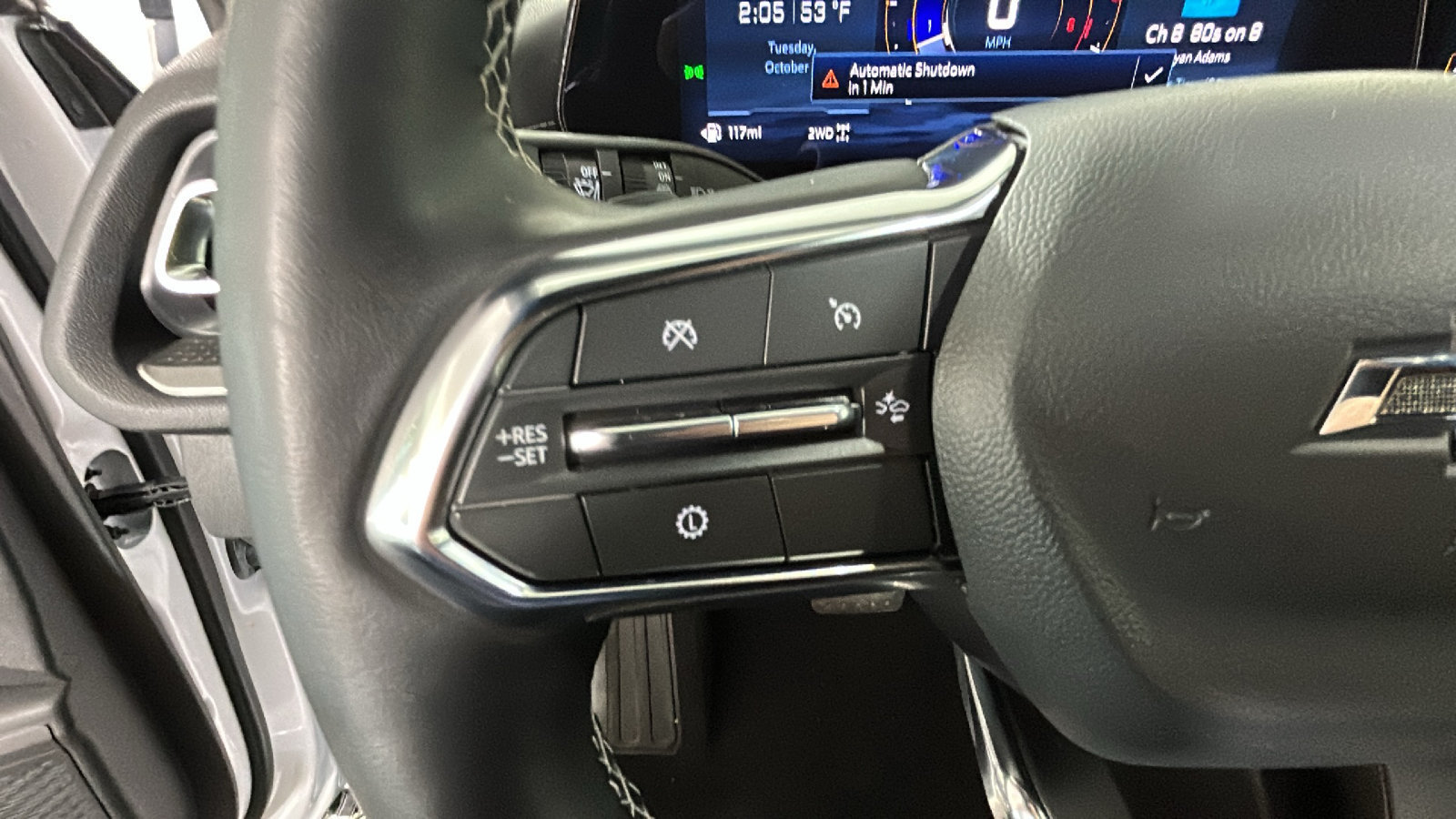Used 2025 Chevrolet Traverse LT w/ Midnight/Sport Edition AWD/4WD image 19