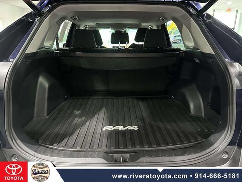 Used 2019 Toyota RAV4 XLE w/ Convenience Package AWD/4WD image 15