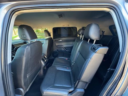 Used 2021 Volkswagen Atlas SE AWD/4WD image 17