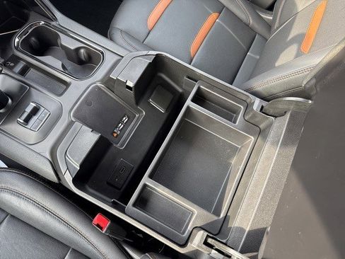 Certified 2023 GMC Sierra 1500 AT4 w/ AT4 Premium Package image 18