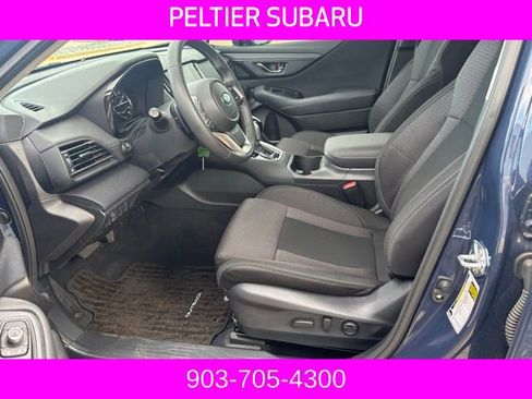 Used 2025 Subaru Outback Premium image 6