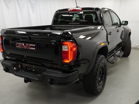Used 2024 GMC Canyon AT4X w/ AT4X AEV Edition AWD/4WD image 3