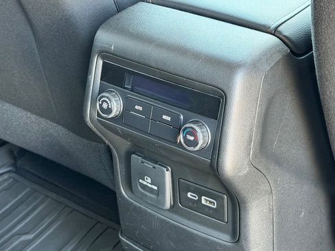 Used 2023 GMC Acadia AT4 AWD/4WD image 16