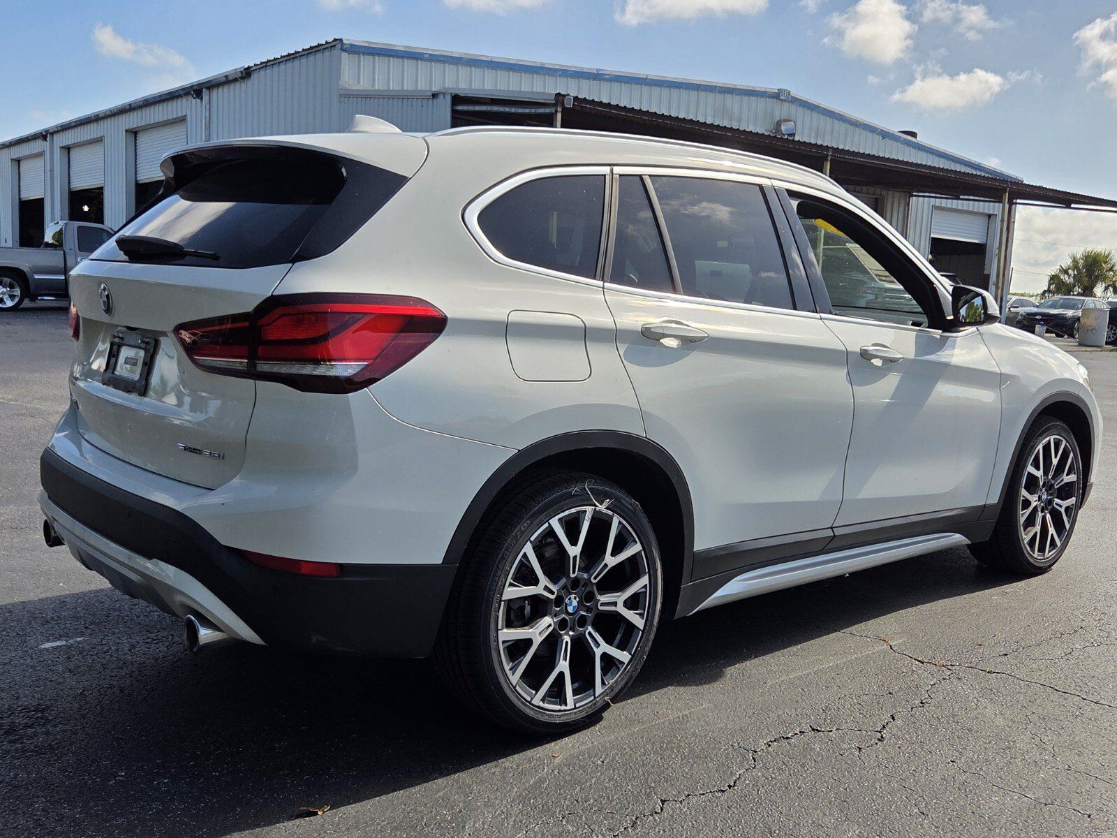Used 2021 BMW X1 sDrive28i w/ Convenience Package FWD image 5