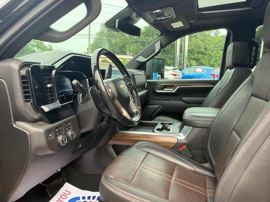 Certified 2024 Chevrolet Silverado 2500 High Country w/ Z71 Off-Road Package AWD/4WD image 29