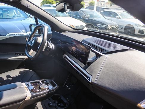 Certified 2023 BMW iX xDrive50 w/ Convenience Package image 16