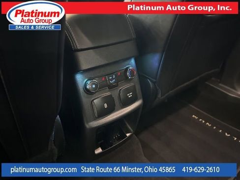 Used 2019 Ford Explorer Platinum image 28