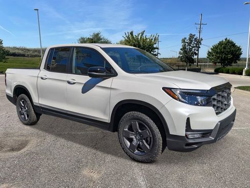 New 2026 Honda Ridgeline TrailSport image 7