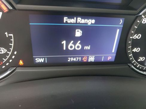 Used 2021 Cadillac XT4 Premium Luxury w/ Cold Weather Package image 13