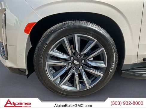 Used 2023 Cadillac Escalade ESV Sport Platinum image 16