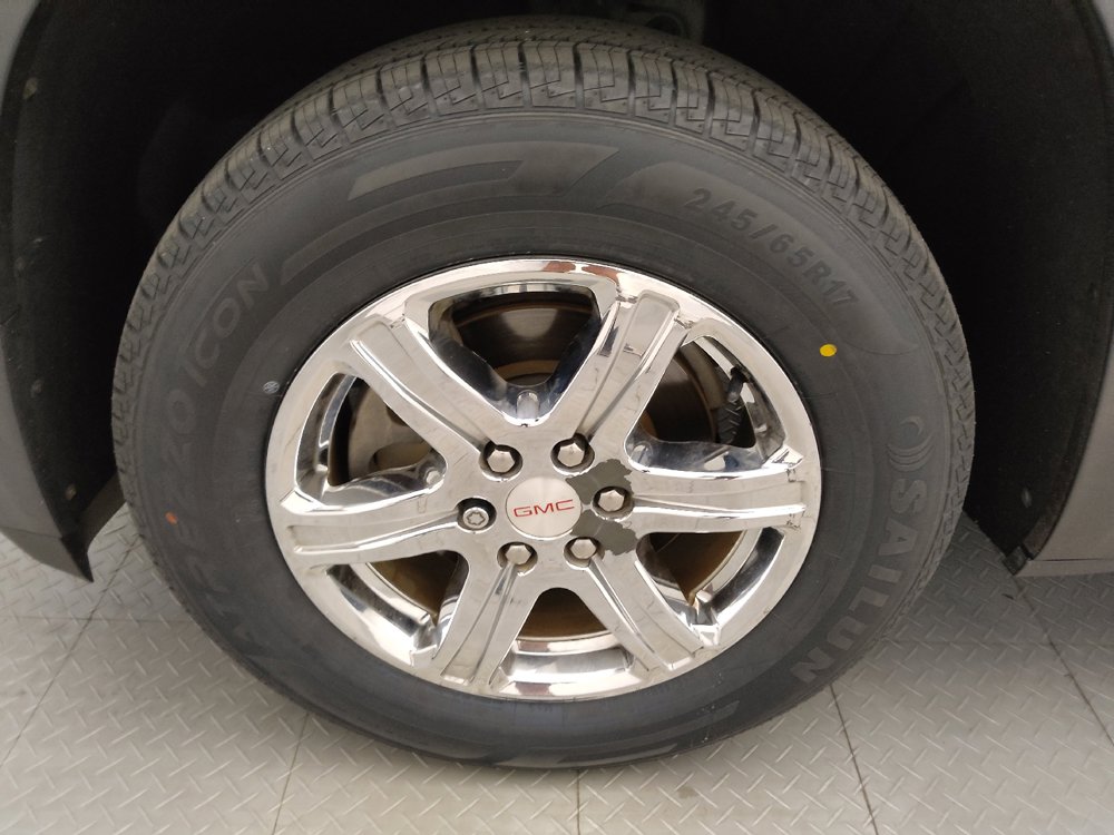 Used 2018 GMC Acadia SLE FWD image 31