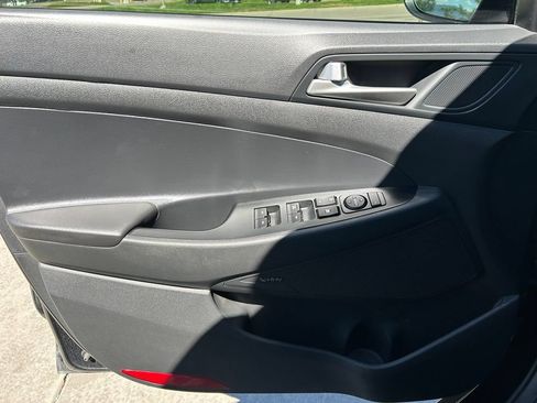 Used 2021 Hyundai Tucson Sport w/ Cargo Package FWD image 9