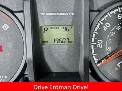 Certified 2016 Toyota Tacoma SR RWD image 31