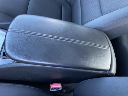 Used 2024 Chevrolet Malibu LT image 39