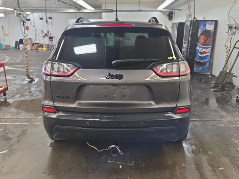 Used 2020 Jeep Cherokee Latitude Plus AWD/4WD image 10