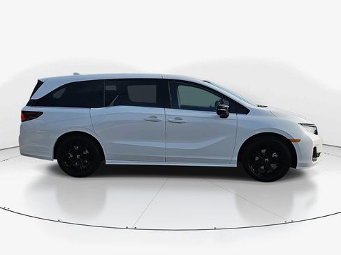 New 2026 Honda Odyssey Sport-L image 4